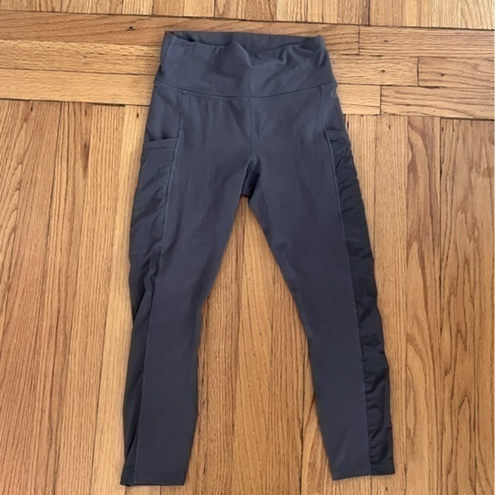Fabletics Slate Gray Cropped Mesh Powerhold Leggings Small